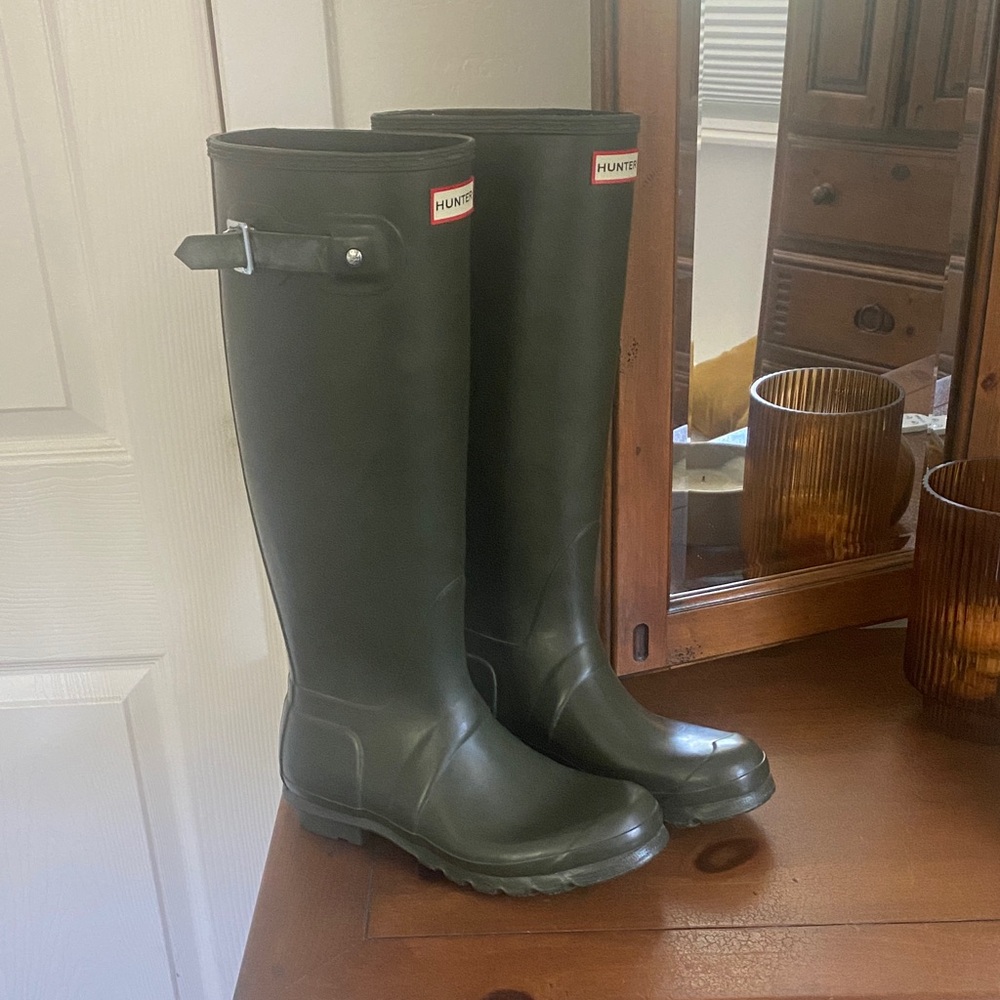 Hunter Dark Green Rain Boots